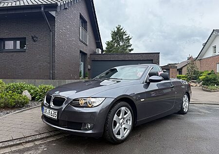 BMW 320i Cabrio - Leder, Automatik, TÜV neu, Grau Me