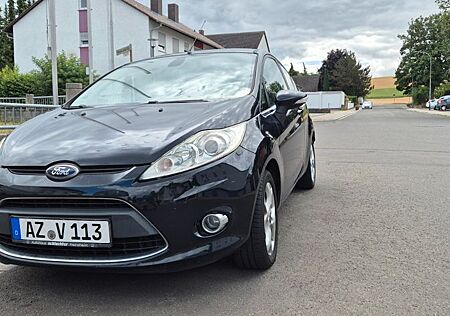 Ford Fiesta 1,4 Titanium Titanium