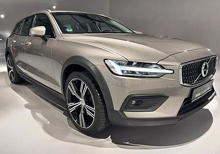 Volvo V60 CC V60 Cross Country D4 AWD Geartronic Pro