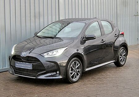 Toyota Yaris 1,5-l-VVT-iE Hybrid Teamplayer SpurH LM