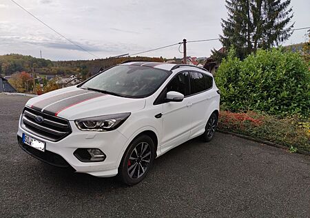 Ford Kuga 2,0 TDCi 2x4 110kW ST-Line ST-Line