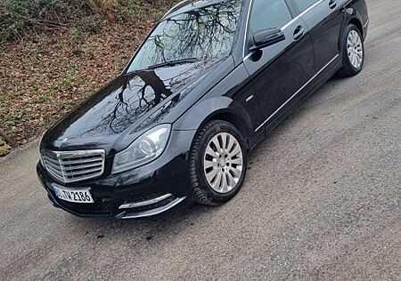 Mercedes-Benz C 200 CDI T BlueEFFICIENCY -