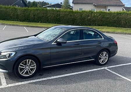 Mercedes-Benz C 350 E 2.0 Hybrid