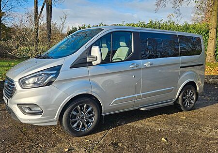 Ford Tourneo Custom Titanium X NEUER MOTOR - 8 Sitze VOLLAUSST.