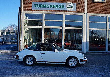 Porsche 911 Urmodell 911 3.0 SC Targa