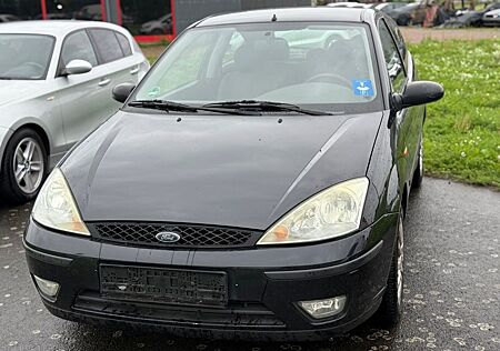 Ford Focus 1.4 Ambiente WENIG KM+TÜV+ELEKTR.FENSTER*
