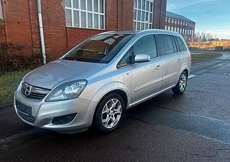 Opel Zafira 1.8 Family Plus