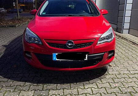 Opel Astra J 1.4 Turbo Benzin 140 PS / 103 kW