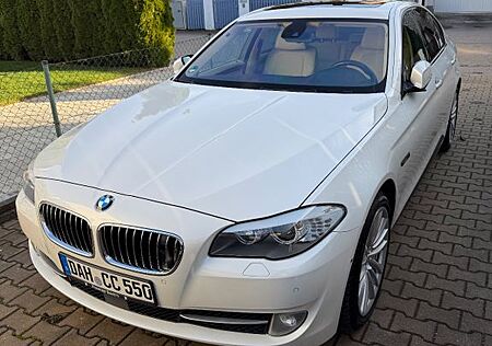BMW 550i xDrive -