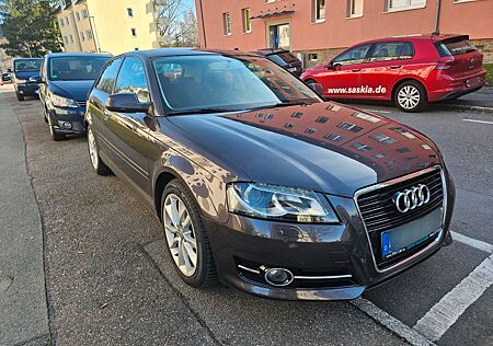 Audi A3 1.4 TFSI S tronic Ambition Ambition