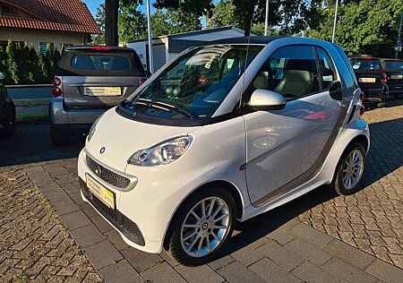 Smart ForTwo Coupé 1.0 MHD Leder Klima Alufel. Isofix