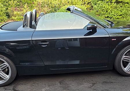 Audi TT Roadster 2.0 TFSI S tronic -