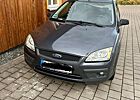 Ford Focus 1,6 Ambiente Ambiente