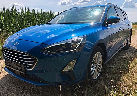 Ford Focus ++Turnier+Titanium+B&O+Assist-System