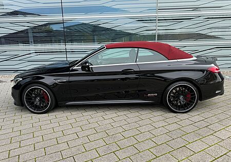 Mercedes-Benz C 63 AMG Cabrio /German car/Night-Paket