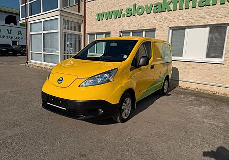 Nissan E-NV200 vin 752