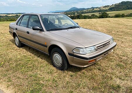 Toyota Carina OLDTIMER - II