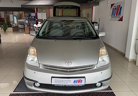 Toyota Prius 1.5-l_VVT-i Executive*1.HAND*TÜ9-26*S-HEFT
