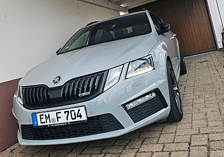 Skoda Octavia 2.0 TDI SCR DSG 4x4 RS60 Combi RS60