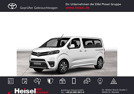 Toyota Pro Ace Proace Verso 8-Sitzer TEAM D - Standort St. Wend