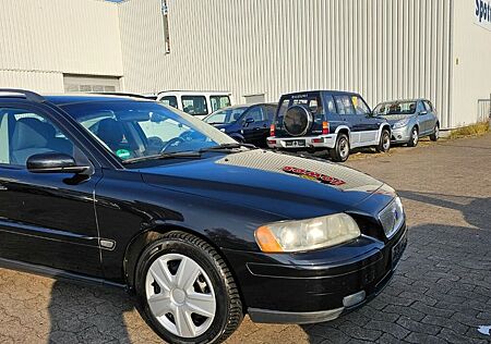 Volvo V70 AUTOM TÜV 5.25 ALU+WIN KLIMAAUTOMATIK