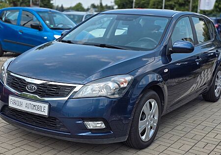 Kia Cee'd / Ceed 1.4 CVVT Attract - 67.000 km