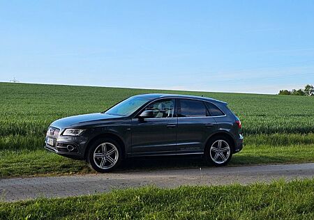 Audi Q5 2.0TDI quattro cleanD S-tronic BILDER FOLGEN