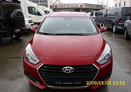Hyundai i40 cw blue Classic Klimaautomatik