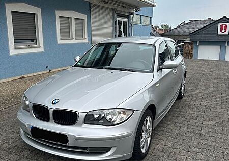 BMW 116i Advantage-Paket / Klimaautomatik / SHZ /PDC