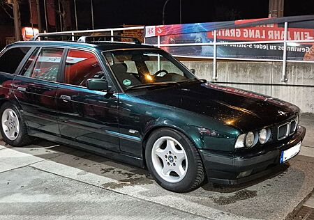 BMW 525i Touring TÜV neu