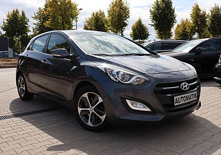 Hyundai i30 1.6 CRDI *2-Hand*Automatik*PDC-Kamera*Navi*