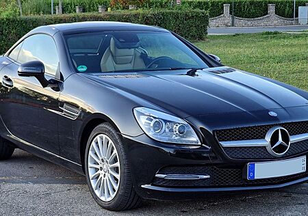Mercedes-Benz SLK 250 CDI BlueEFFICIENCY -