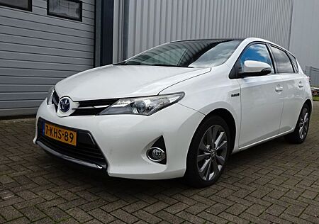 Toyota Auris Hybrid