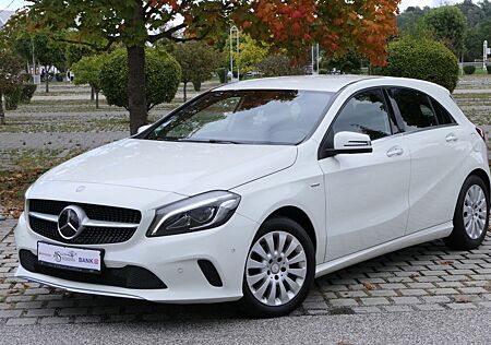Mercedes-Benz A 200 A 200d°AMG°LED°DTR+°Harman/Kardon°Leder