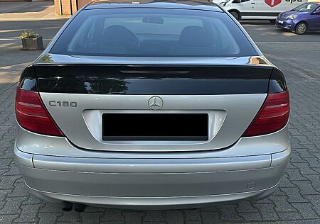 Mercedes-Benz C 180 DAIMLERCHRYSLER