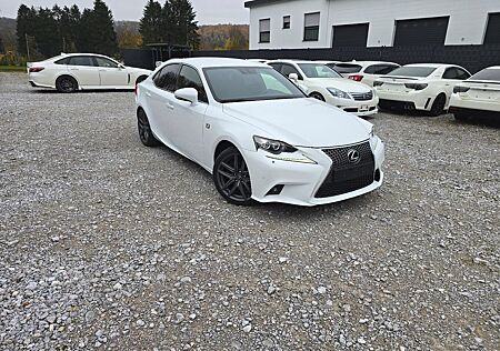 Lexus IS 300 2.5 300h F-Sport Hybrid NEU Service Video