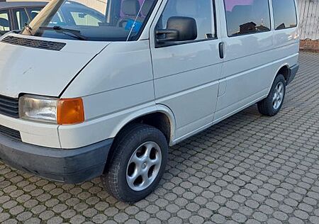 VW T4 Caravelle Volkswagen 1.9 TD Kat 9-Sitzer