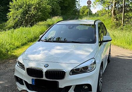 BMW 218d Active Tourer M Sport M-Paket AHK Navi Alu