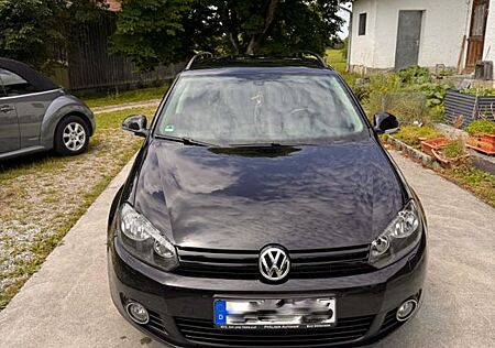 VW Golf Volkswagen 1.6 TDI DSG MATCH Variant MATCH