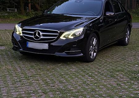 Mercedes-Benz E 250 CDI 4MATIC AVANTGARDE Autom. AVANTGARDE