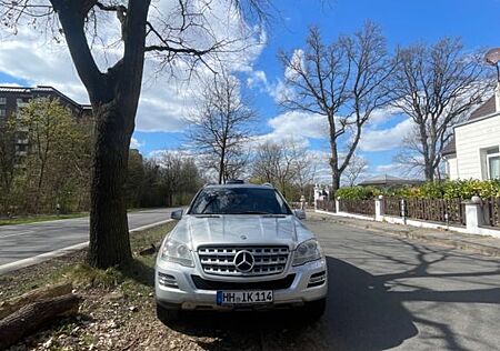 Mercedes-Benz ML 350 BlueTEC 4MATIC -