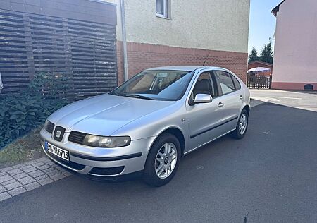 Seat Leon 1,6 16V Stella Stella