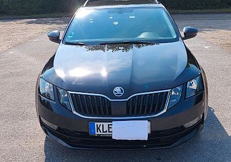 Skoda Octavia 1.5 TSI AMBITION COMBI AMBITION