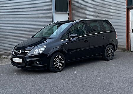 Opel Zafira Family(7-Si.)2-Hand,Klima,AHK,Tempo,Alu,Tüv08/27