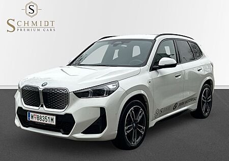 BMW iX1 xDrive30 20eDrive M Sport