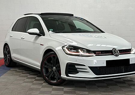 VW Golf Volkswagen VII Lim. GTI Performance BMT/Start-Stopp