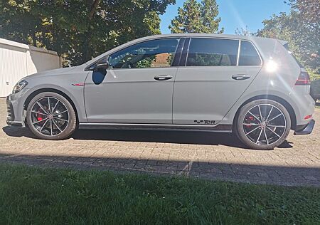 VW Golf Volkswagen 2.0 TSI 213kW OPF DSG GTI TCR GTI TCR