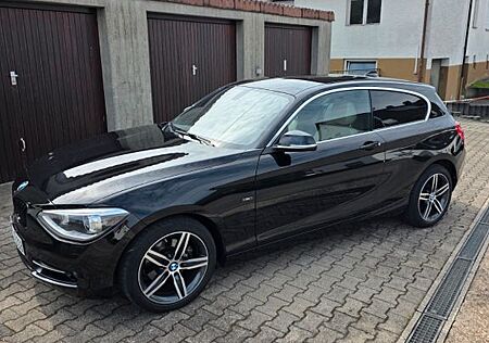 BMW 118i Sport Line Leder beige/Automatik 88tkm