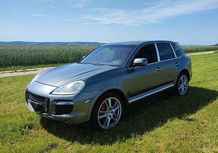 Porsche Cayenne Turbo