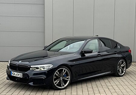 BMW M550i xDrive Deutsches Auto 99tkm CarPlay Top